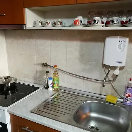 Two Bedroom Townhouse Mika With A Private Garage ゲストハウス 4*
